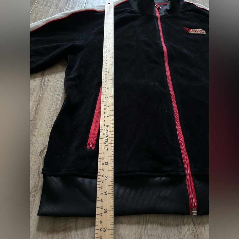 Vintage Guess Black and Red Men's velour tracksuit Jacket retro OG streetwear - Picture 6 of 9